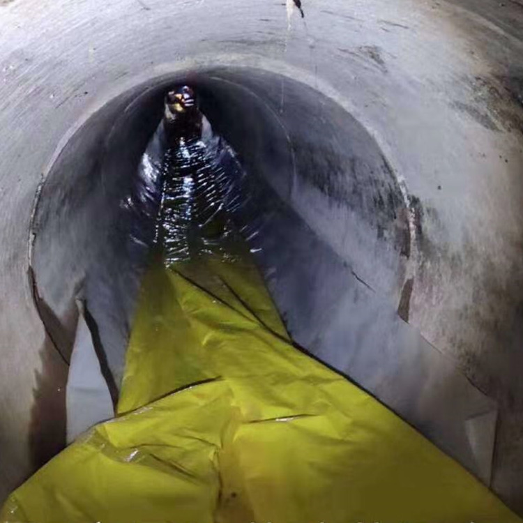 让胡路管道光固化修复