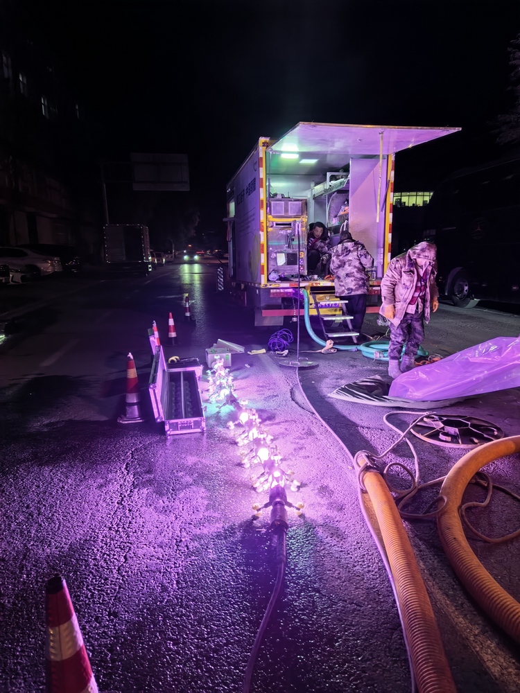 让胡路管道非开挖修复